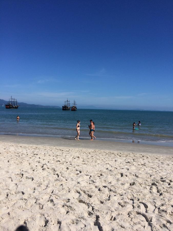 Lindo Apto, 50Metros Do Mar, Ideal Para Familias Florianópolis المظهر الخارجي الصورة